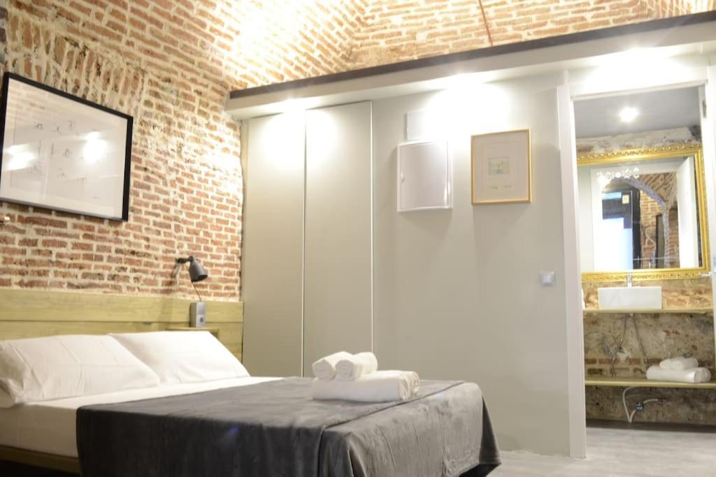 Cozy Loft - Royal Palace Мадрид Экстерьер фото