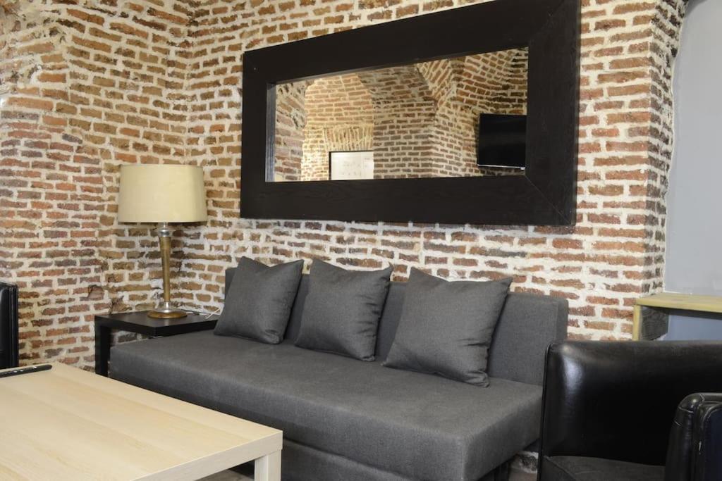 Cozy Loft - Royal Palace Мадрид Экстерьер фото